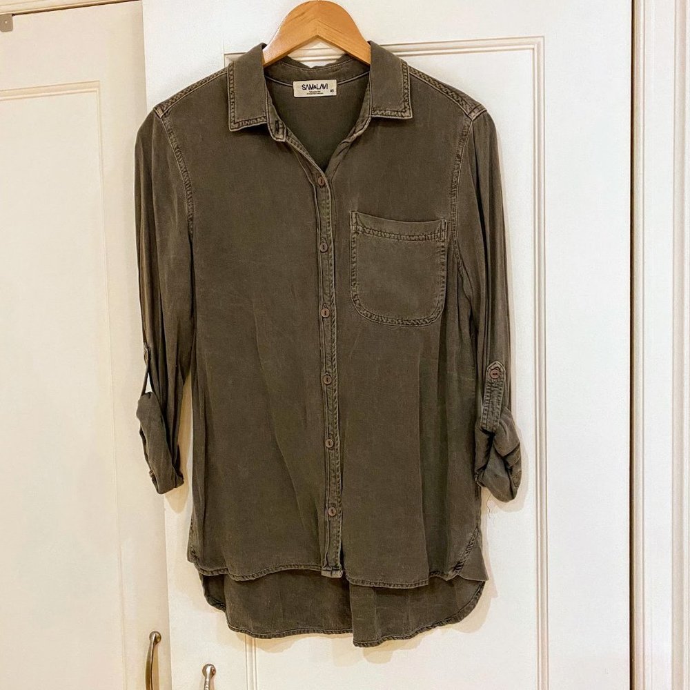 Sam & Lavi Green/gray button down blouse